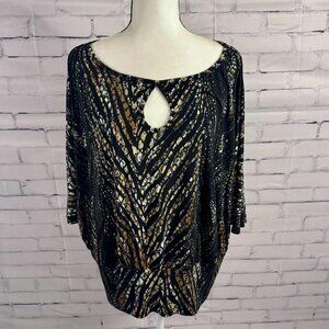 ✨ Linda Leal Animal Print Batwing Top with Keyhole – Women’s Large